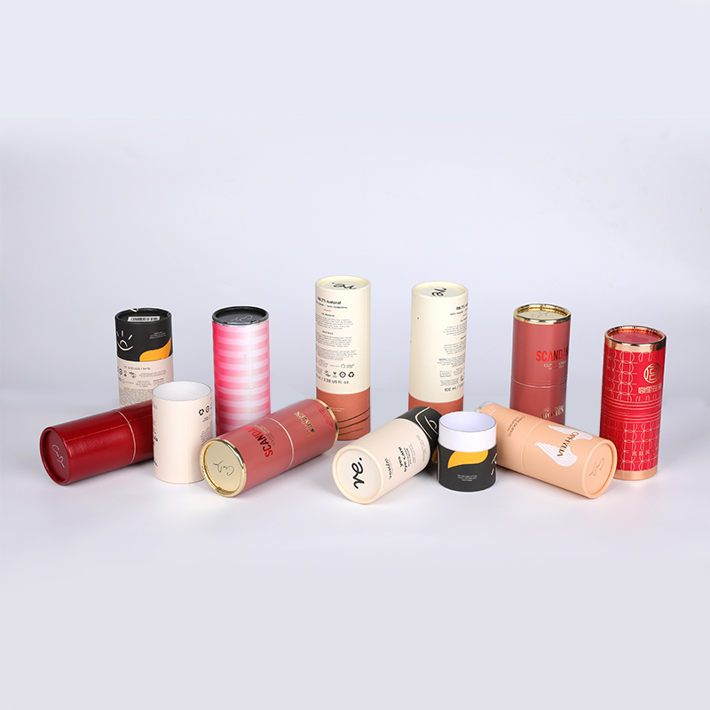 Delikat glanspapper med CMYK -tryckning
